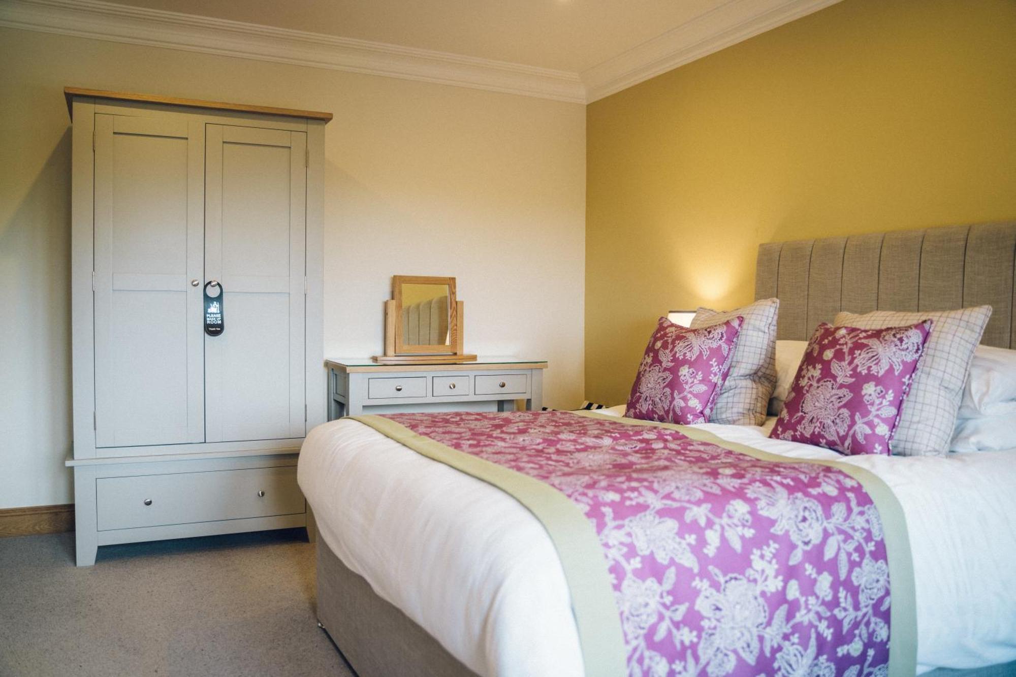 The Manor Boutique Hotel Restaurant And Bar Conwy Exteriör bild