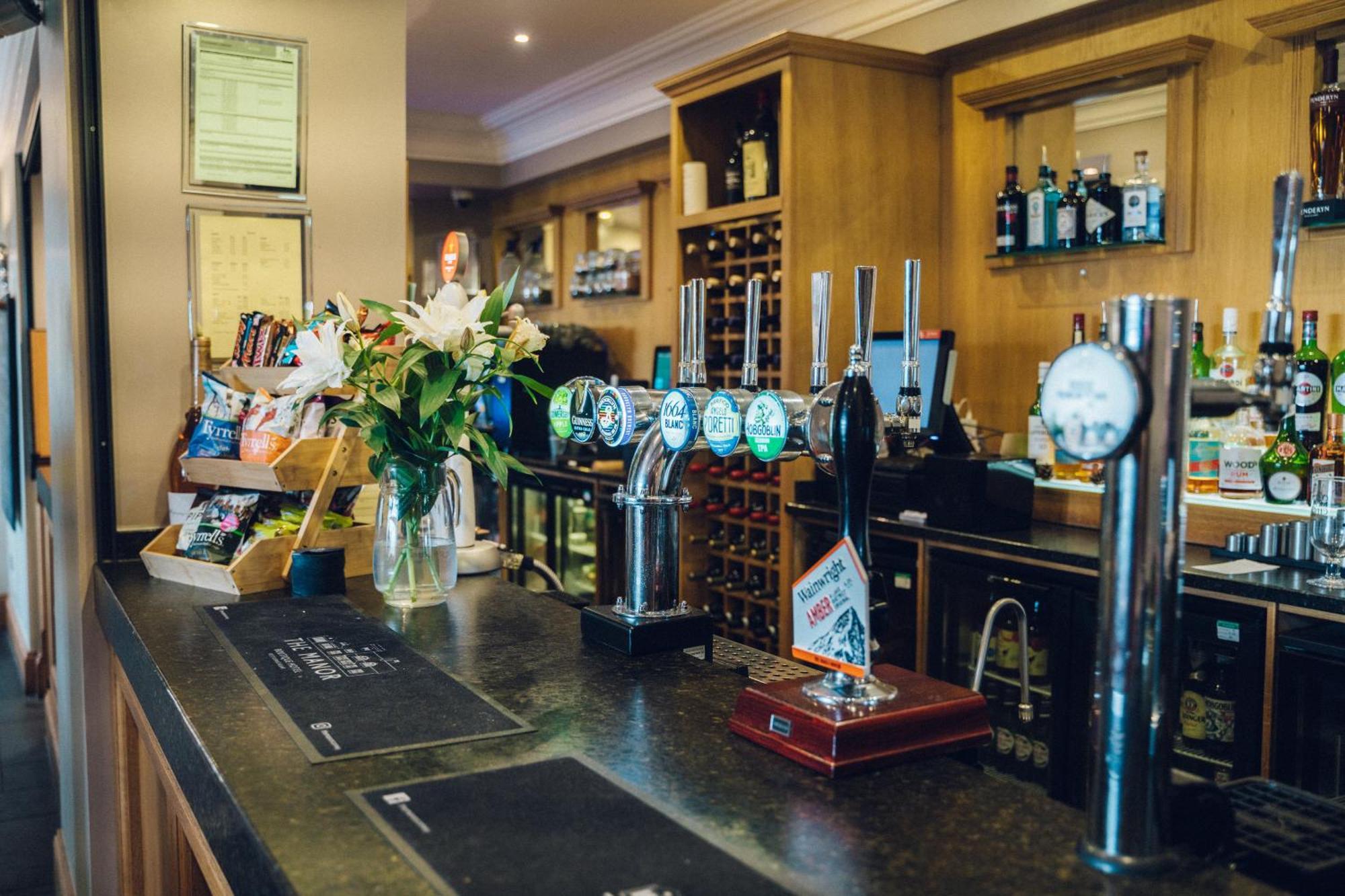 The Manor Boutique Hotel Restaurant And Bar Conwy Exteriör bild