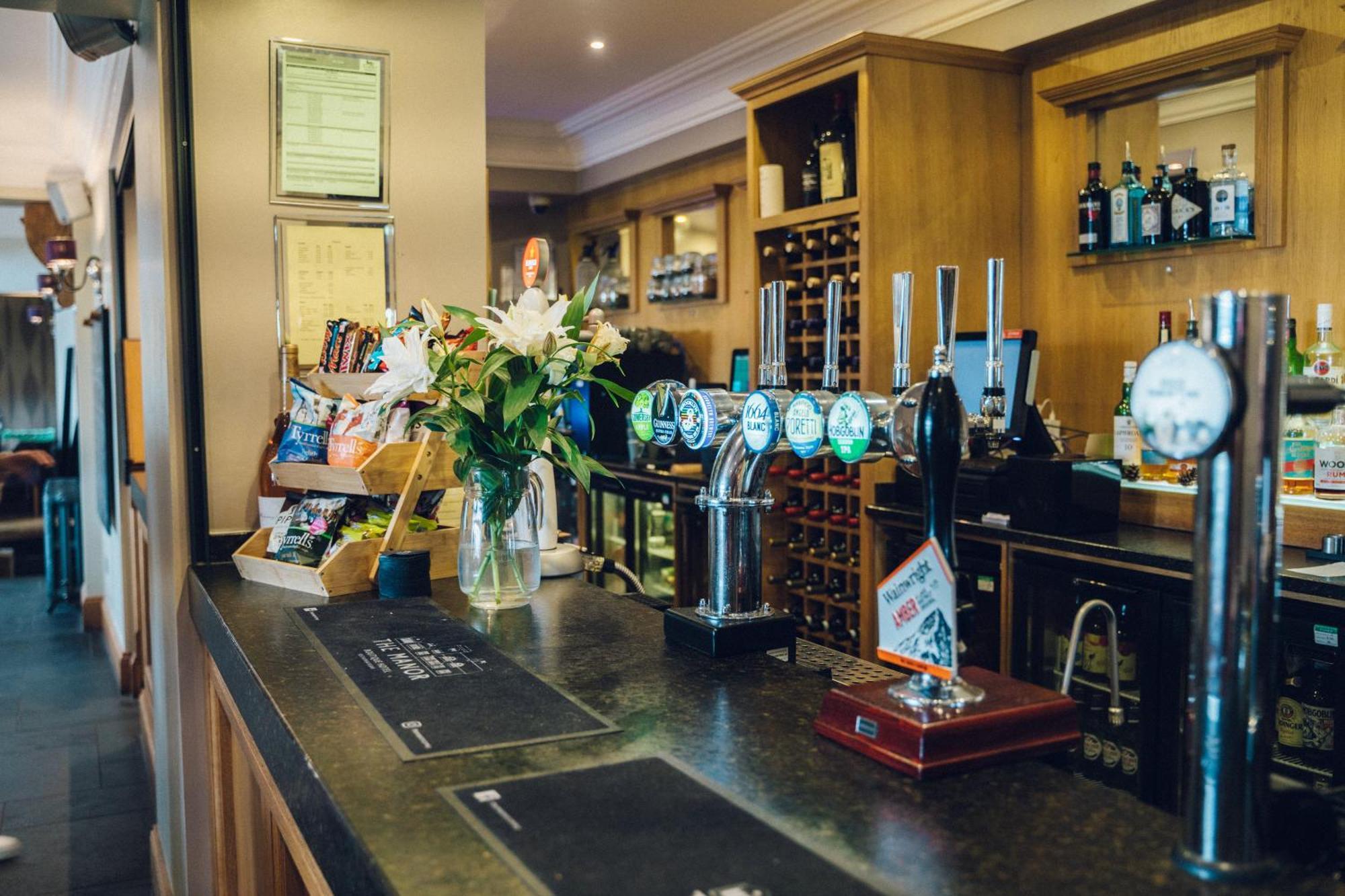 The Manor Boutique Hotel Restaurant And Bar Conwy Exteriör bild