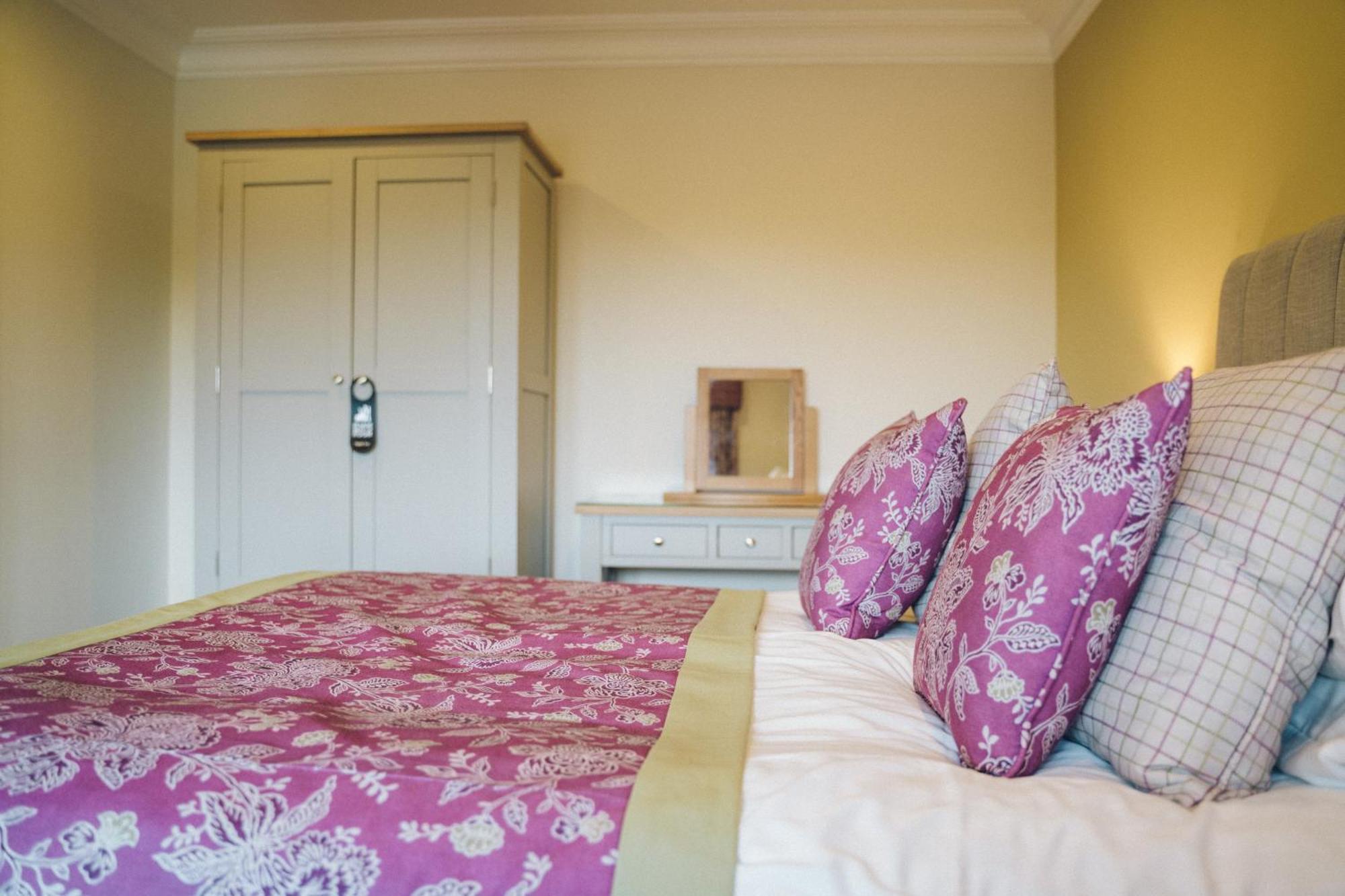 The Manor Boutique Hotel Restaurant And Bar Conwy Exteriör bild
