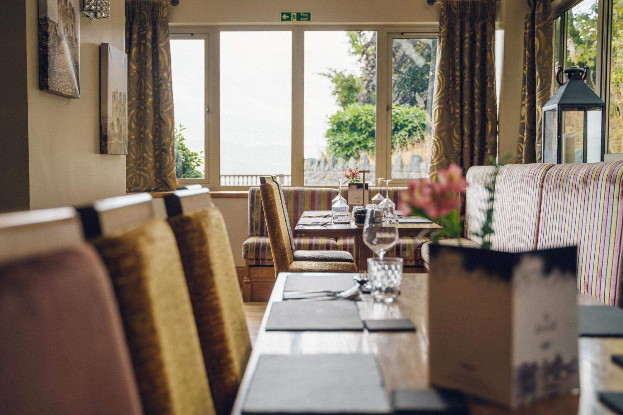 The Manor Boutique Hotel Restaurant And Bar Conwy Exteriör bild
